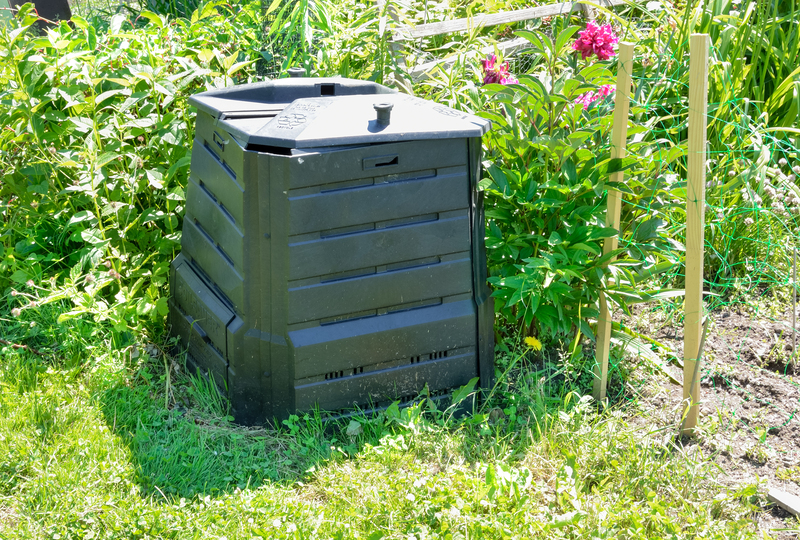 How to Responsibly Recycle Pots and Pans in Your Community